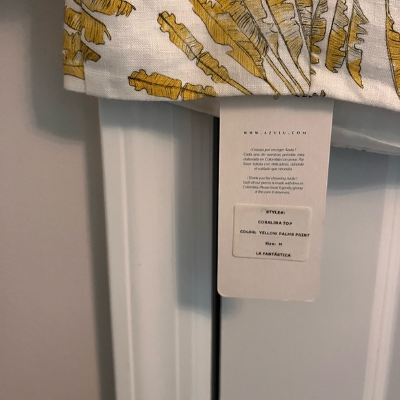 Yellow and White Midi Pencil Skirt set Resort Wear - Picture 7 of 10